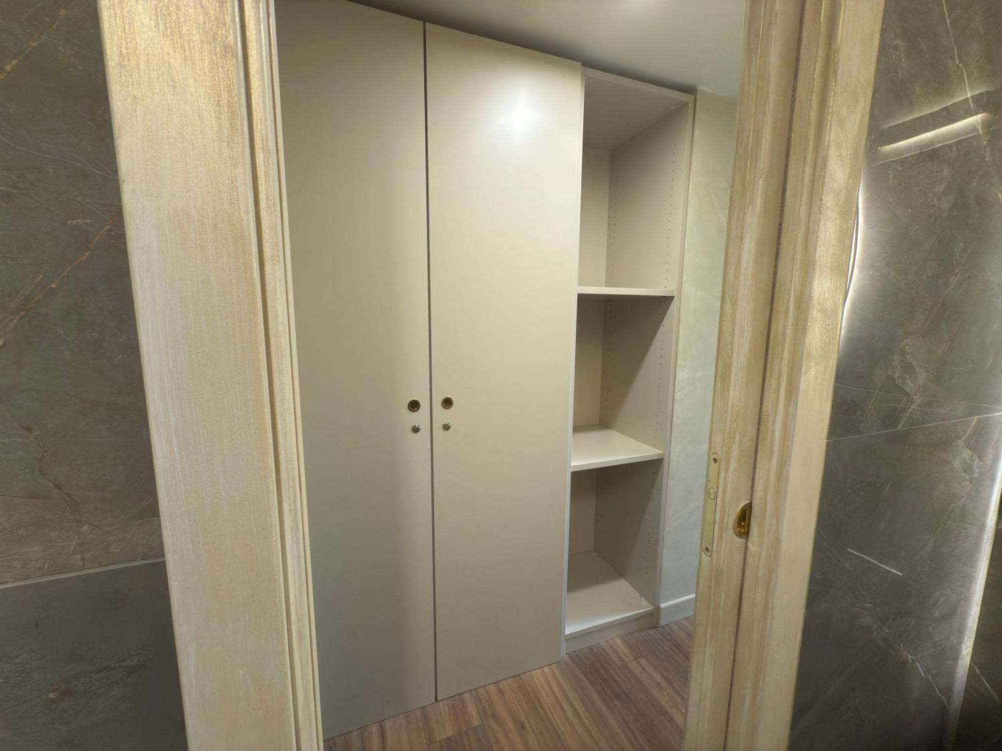 Pantheon Urbes Collection *