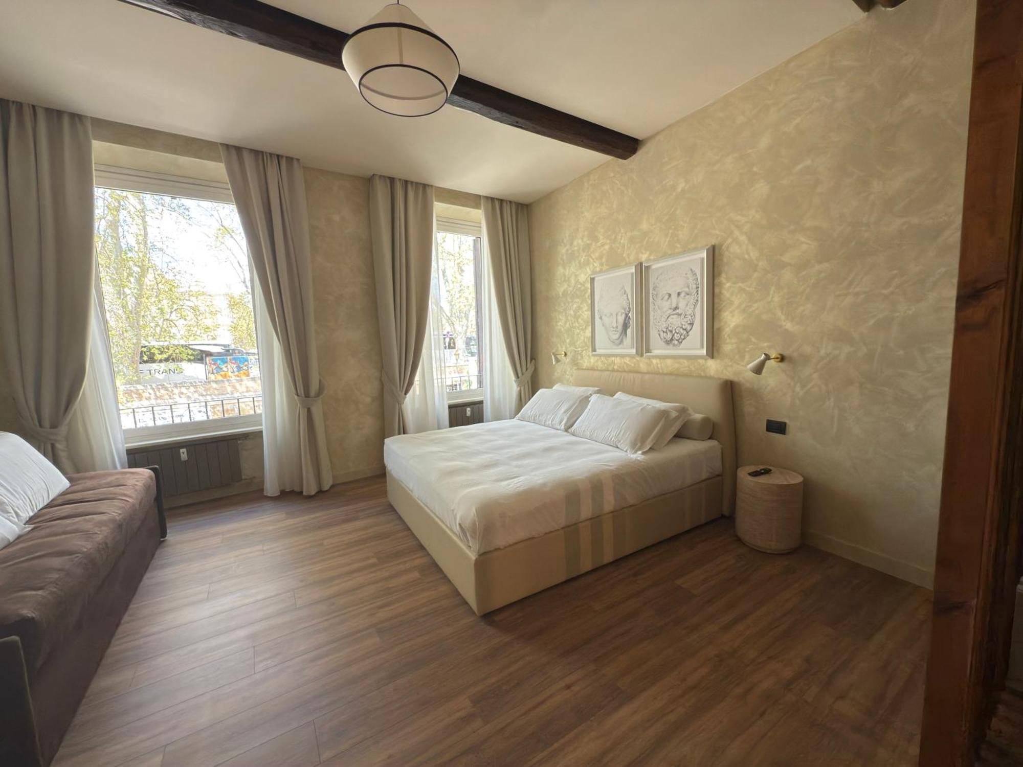 Apartment Pantheon Urbes Collection
