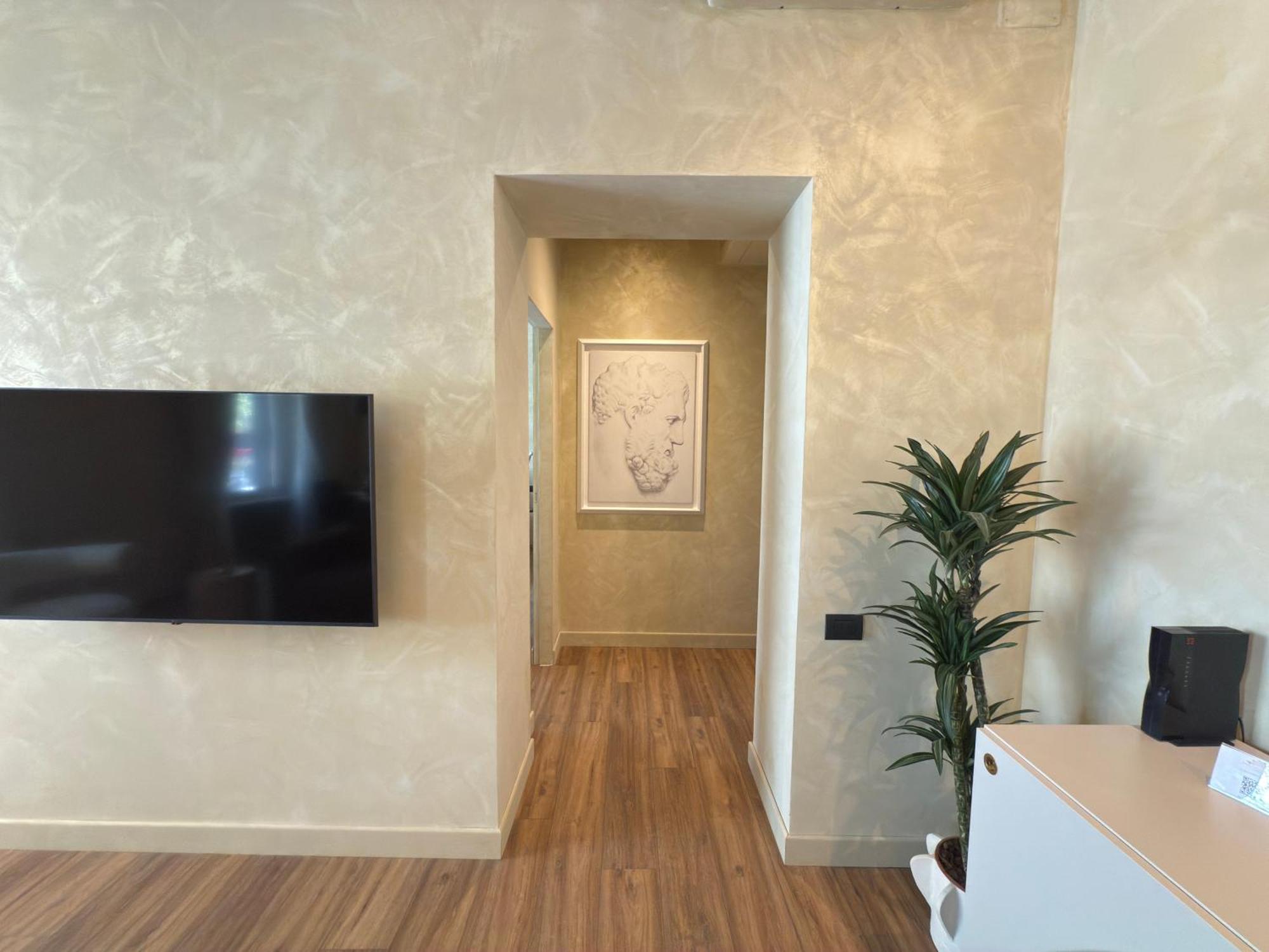 Pantheon Urbes Collection